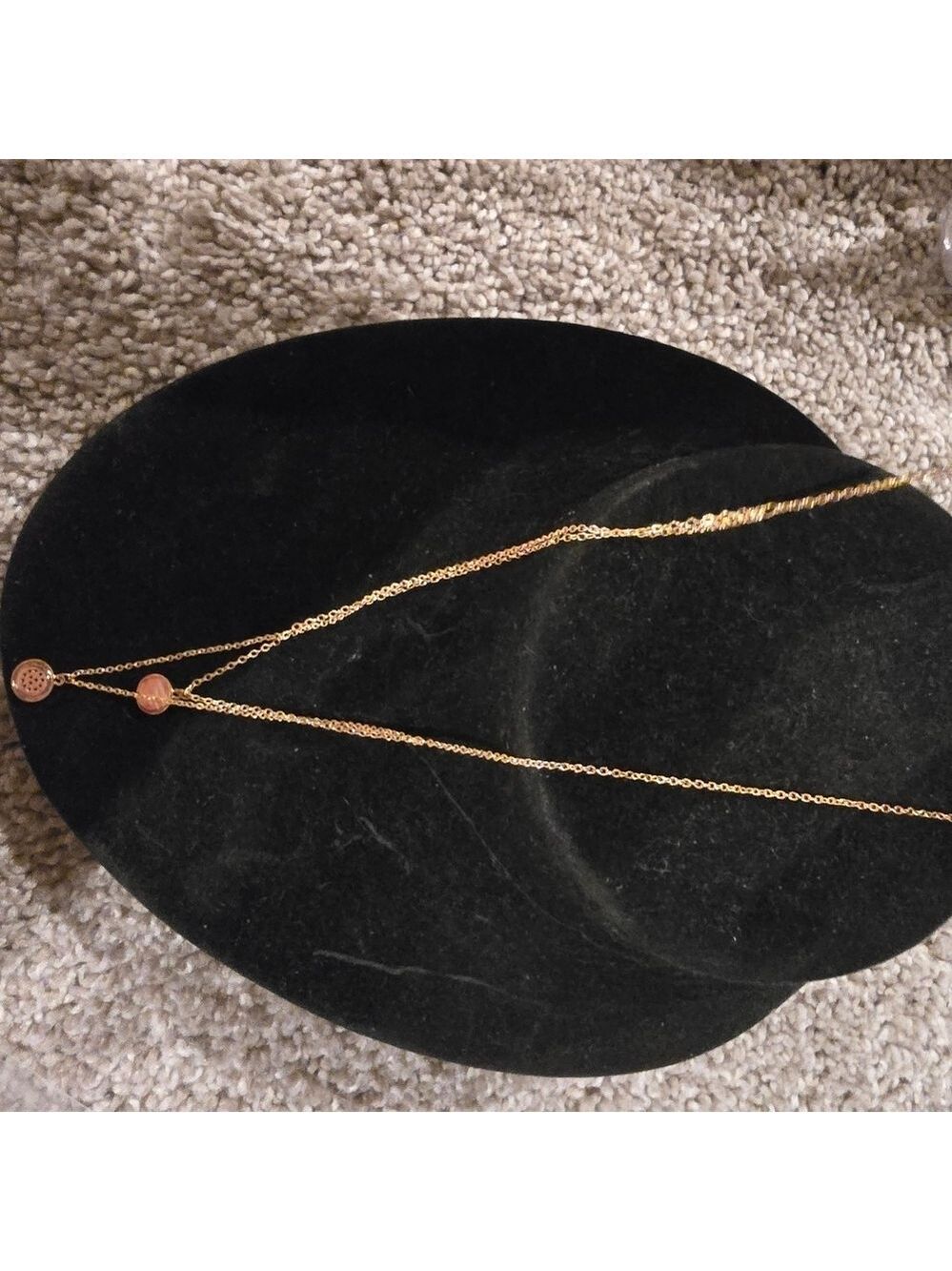 Chic Gold Double Layer Necklace - Picture 7 of 8